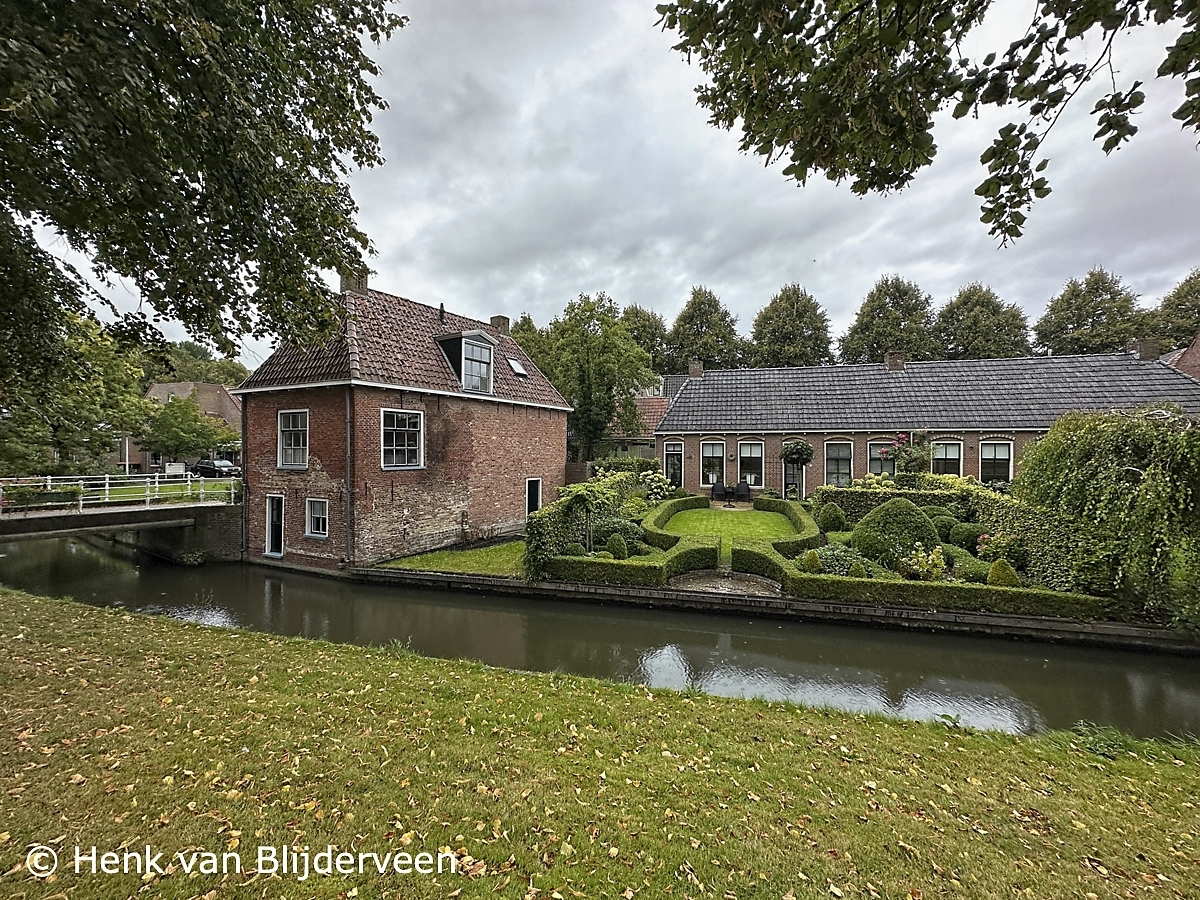 Tolbrugje met Tolhuis l